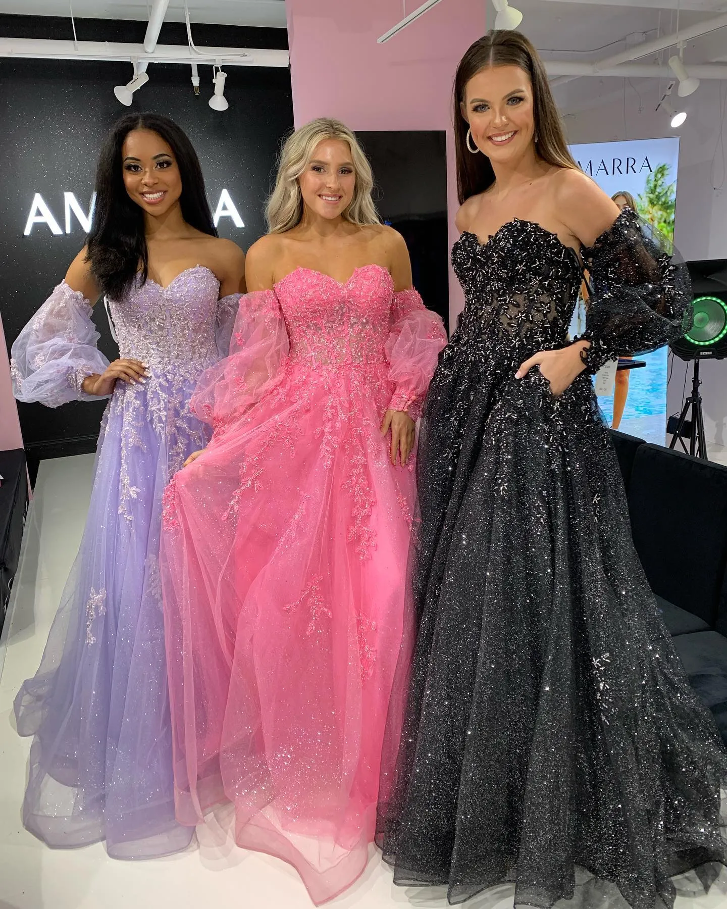 Chic A-line Sweetheart Prom Dresses Long Sleeve Sparkly Formal Dresses MLH20256