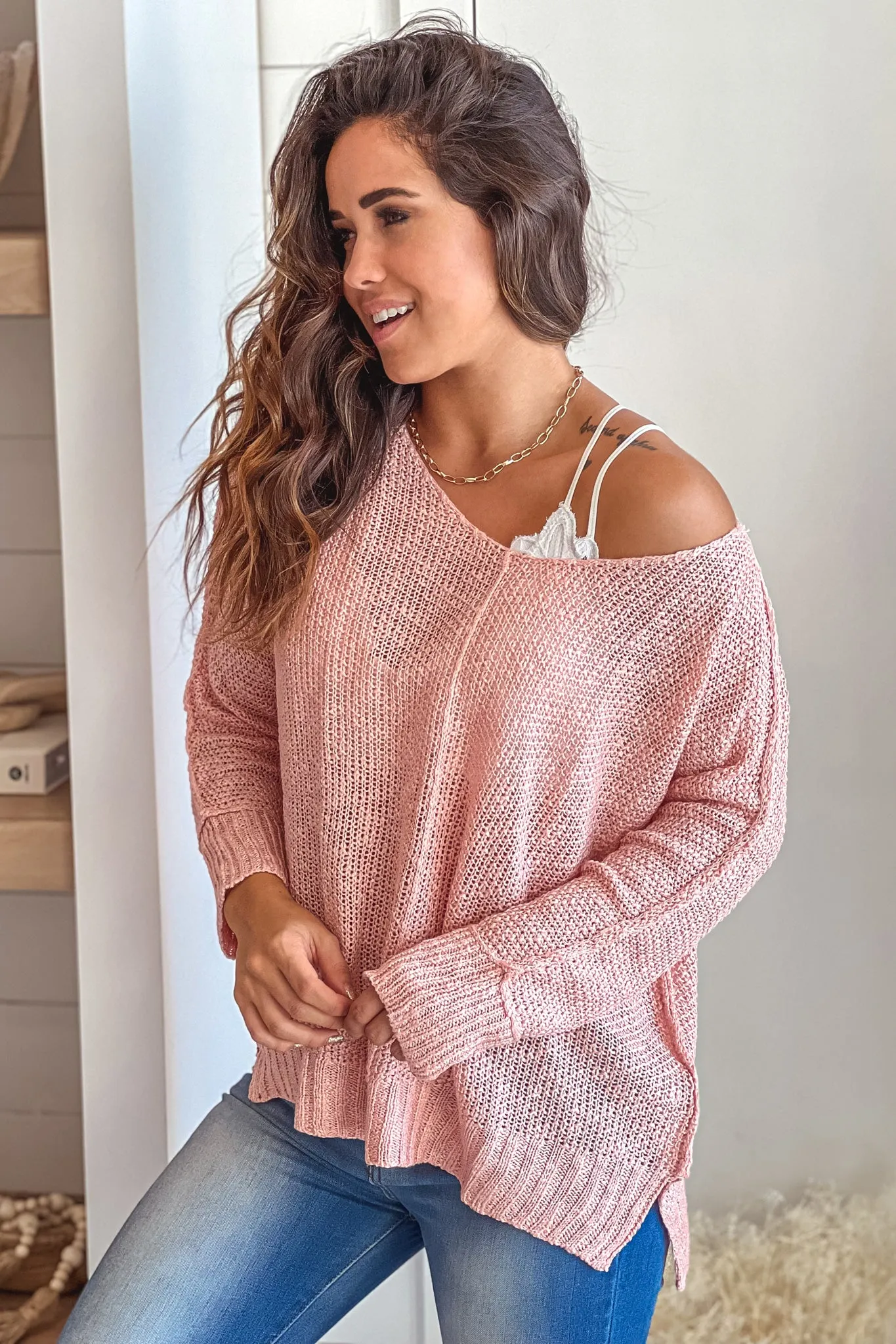 Light Pink V-Neck Knit Top With Long Sleeves