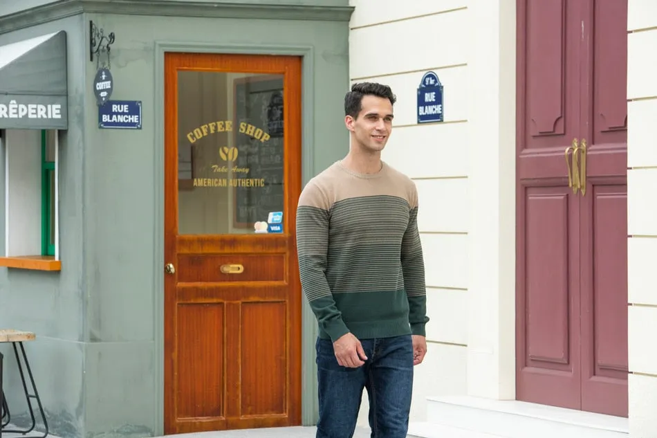Men Cotton Casual O-Neck Striped Sweater