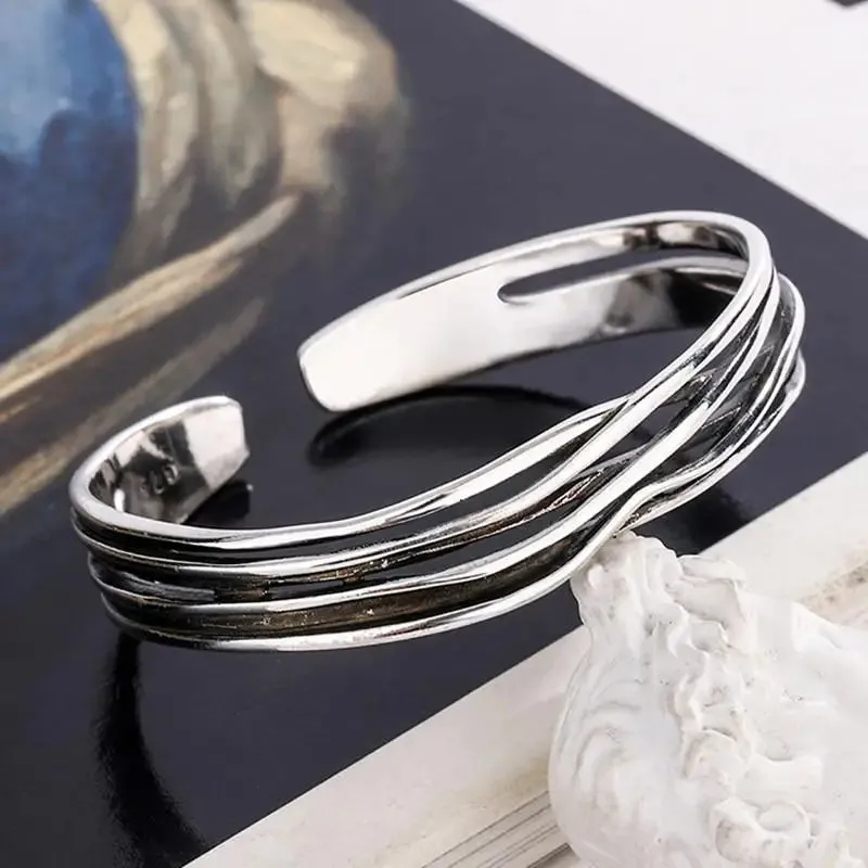Retro Side Engraved Letter Square Open Bracelet Men and Women Couple Cuff Bracelet Fashion Romantic Casual Party Jewelry Gift