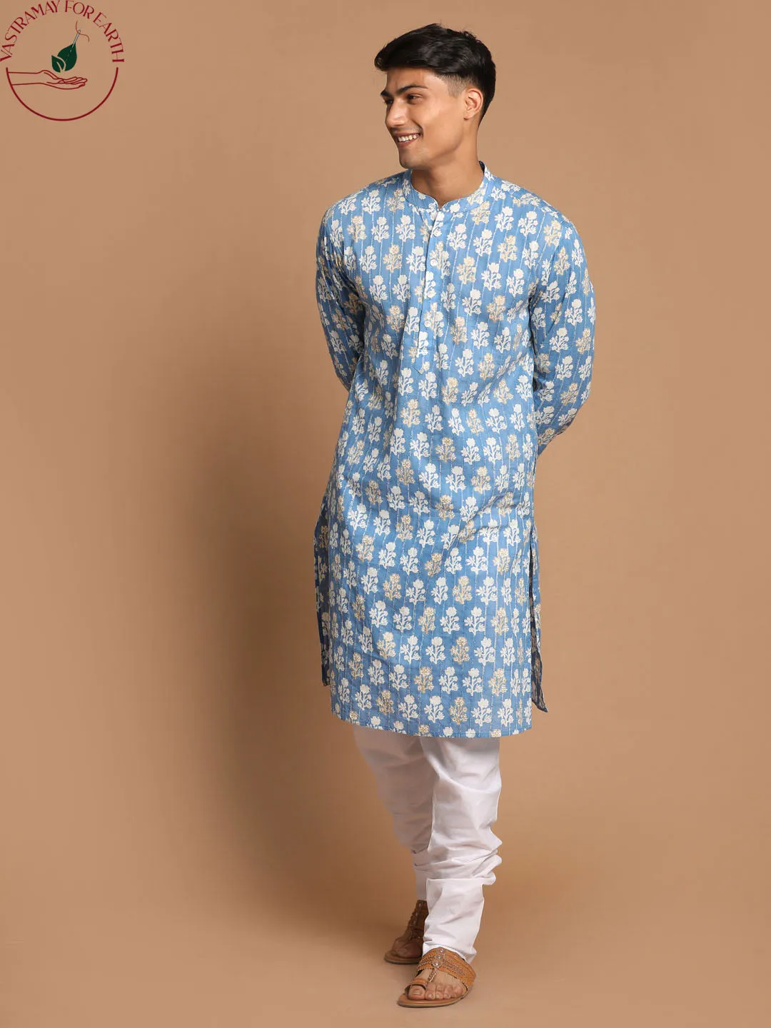Vastramay Men's Blue Floral Kurta Set