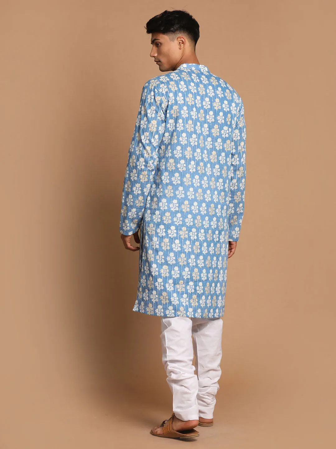 Vastramay Men's Blue Floral Kurta Set