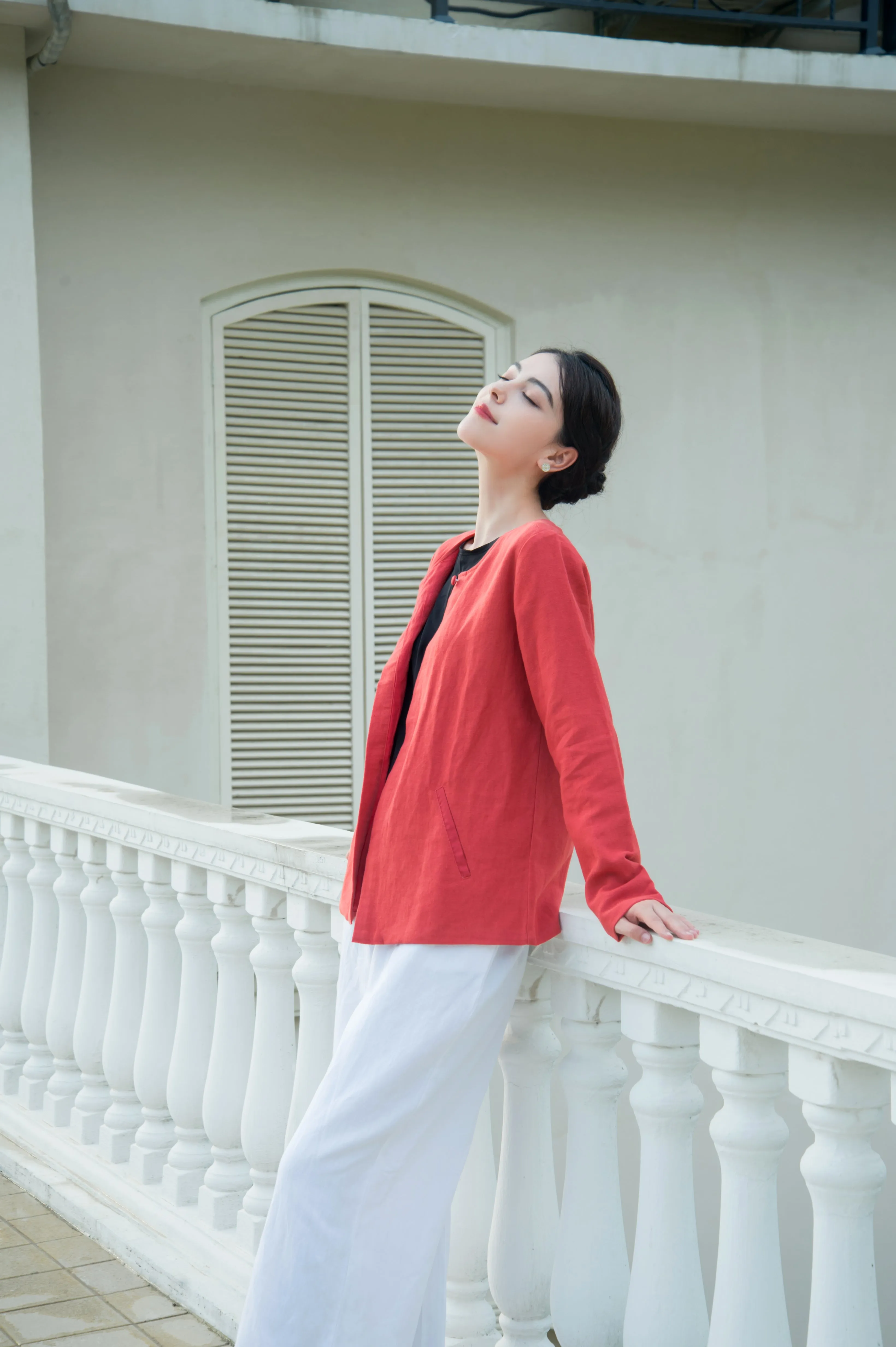 Woman Linen and Cotton Fashion Casual Long Sleeves Jacket, Alexia Jacket - Rust Red